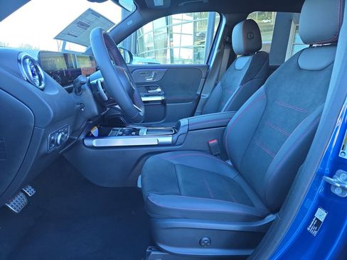 New 2026 Mercedes-Benz GLB 250 GLB 250 image 10