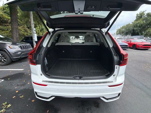 Used 2026 Volvo XC60 B5 Ultra AWD/4WD image 22