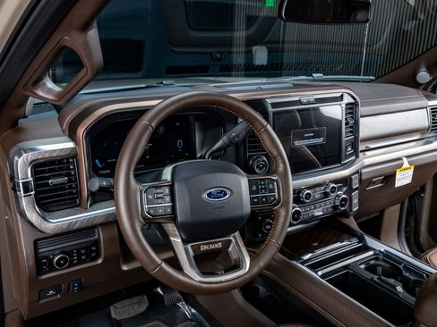 Used 2026 Ford F250 King Ranch w/ Chrome Package image 16
