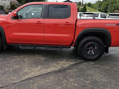 Used 2025 Nissan Frontier PRO-4X w/ Pro Convenience Package