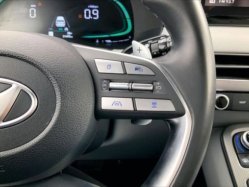 Used 2025 Hyundai Palisade SEL image 25