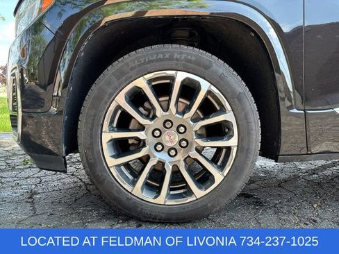 Certified 2020 GMC Acadia Denali w/ LPO, Floor Liner Package AWD/4WD image 33