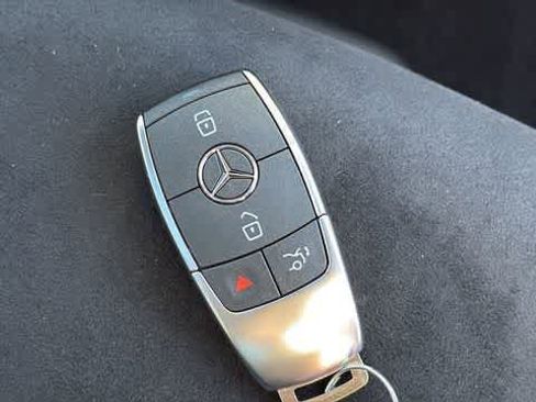 Used 2026 Mercedes-Benz CLA 250 4MATIC image 37