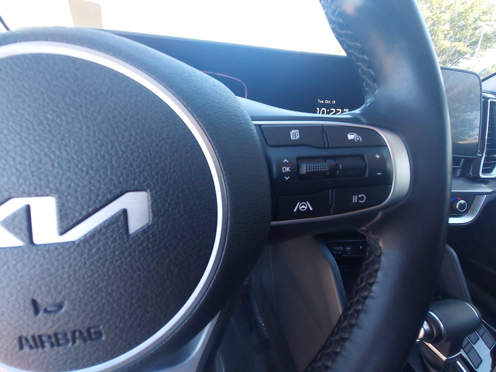 Used 2024 Kia Sportage EX FWD image 17
