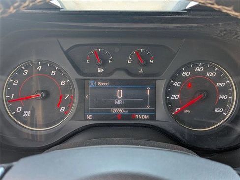 Used 2020 Chevrolet Camaro LT RWD image 11