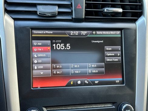 Used 2014 Ford Fusion SE w/ Equipment Group 202A image 19