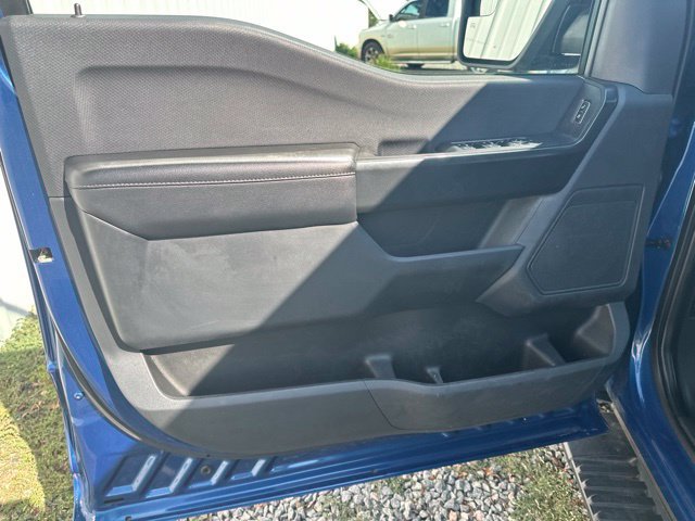 Used 2022 Ford F150 XL w/ STX Black Appearance Package RWD image 9