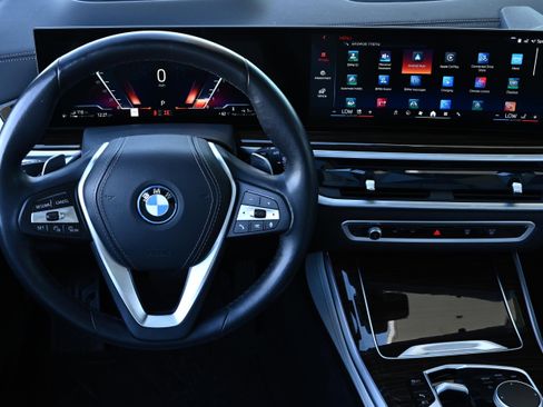 Certified 2024 BMW X5 xDrive50e w/ Premium Package image 11