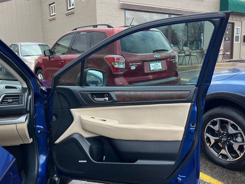 Used 2015 Subaru Outback 2.5i Limited image 11