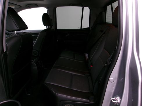 Used 2023 Honda Ridgeline RTL image 10