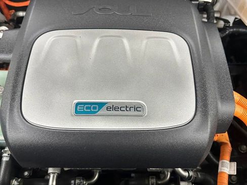 Used 2017 Kia Soul EV-e image 7