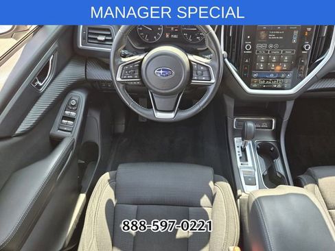 Used 2024 Subaru Ascent Premium w/ Convenience Package AWD/4WD image 13