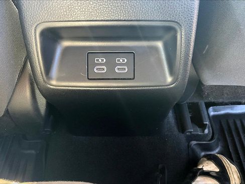 Used 2024 Toyota Corolla LE image 34