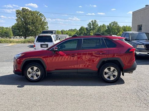 Used 2024 Toyota RAV4 XLE w/ Convenience Package FWD image 3