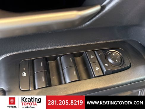 Used 2024 Toyota Tacoma TRD Sport image 14