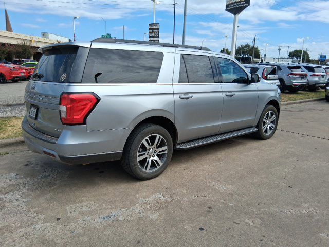 Used 2023 Ford Expedition Max XLT RWD image 4