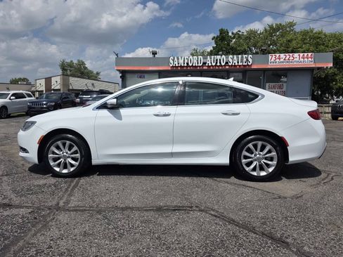 Used 2016 Chrysler 200 C FWD image 3