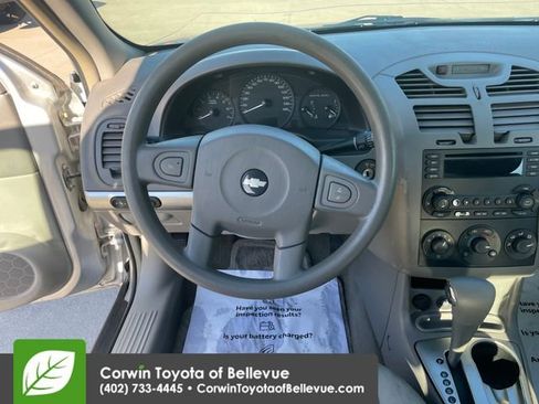 Used 2005 Chevrolet Malibu LS w/ Preferred Equipment Group FWD image 21