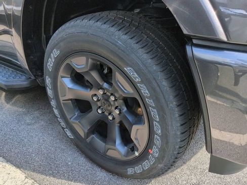 New 2026 RAM 1500 Big Horn AWD/4WD image 9