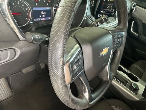 Used 2023 Chevrolet Blazer LT FWD image 19