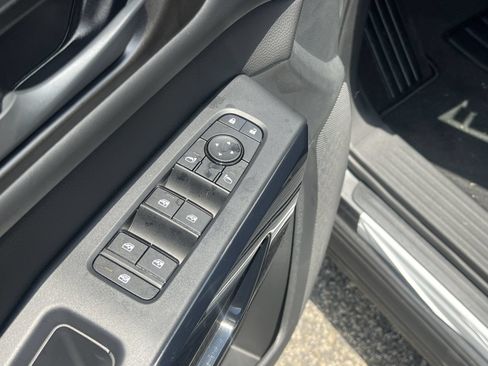 New 2026 Nissan Pathfinder SV w/ Cargo Package FWD image 13