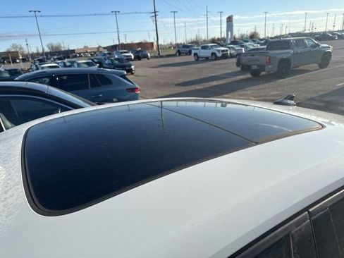 Used 2023 Audi Q4 e-tron Premium Plus w/ Premium Plus image 11