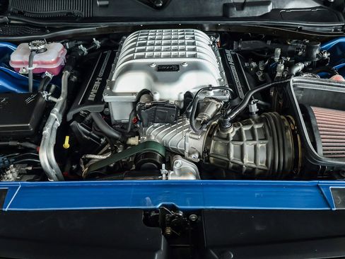 Used 2021 Dodge Challenger SRT Hellcat Redeye RWD image 21