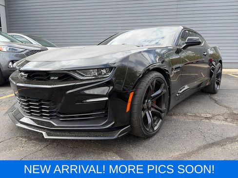 Used 2022 Chevrolet Camaro SS RWD image 1