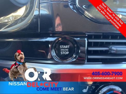 New 2025 Nissan Pathfinder SL image 30