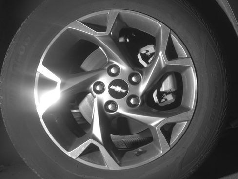 Used 2025 Chevrolet Trax LT FWD image 12