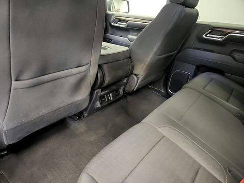 Used 2024 Chevrolet Silverado 1500 LT AWD/4WD image 27