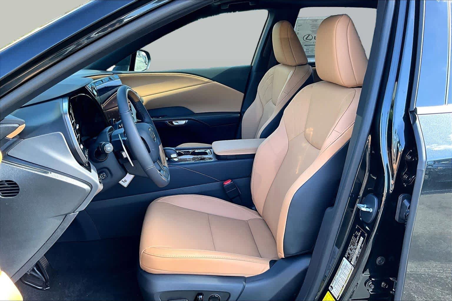 New 2026 Lexus RX 350h w/ Convenience Package AWD/4WD image 18