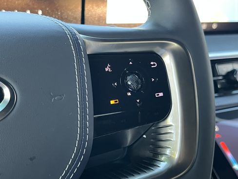 Certified 2026 INFINITI QX80 4WD image 27