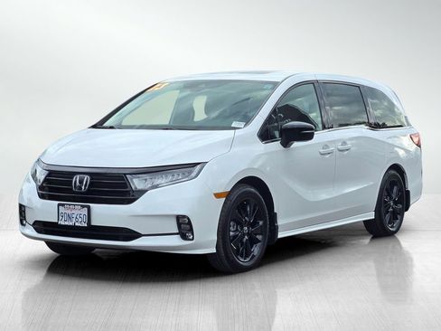 Used 2023 Honda Odyssey Sport image 8