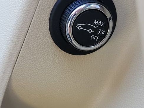 Certified 2019 Cadillac XT5 AWD image 14