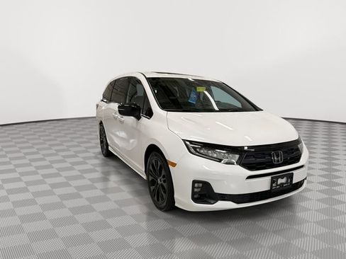Used 2025 Honda Odyssey Sport-L image 13