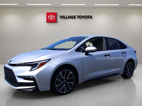 Certified 2023 Toyota Corolla SE image 1