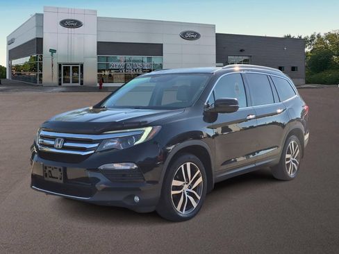 Used 2018 Honda Pilot Elite image 4