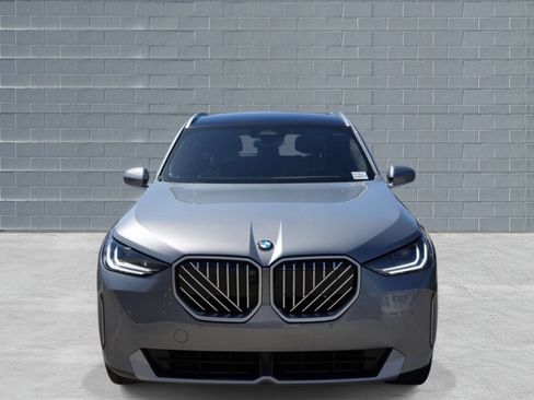 Used 2025 BMW X3 xDrive30i AWD/4WD image 2