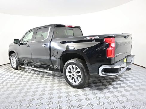 Used 2021 Chevrolet Silverado 1500 LTZ w/ Safety Package II AWD/4WD image 4