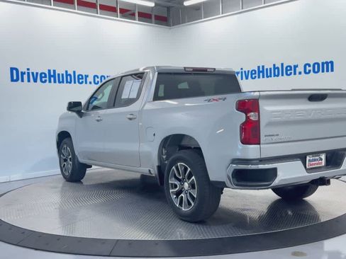 Used 2022 Chevrolet Silverado 1500 LT image 9