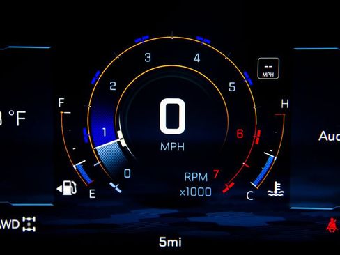 New 2026 Chevrolet Traverse LT w/ Midnight/Sport Edition AWD/4WD image 23