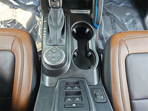 Used 2023 Ford Bronco Outer Banks image 23
