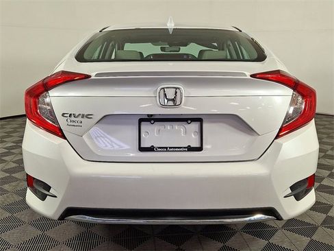 Used 2019 Honda Civic EX-L image 8