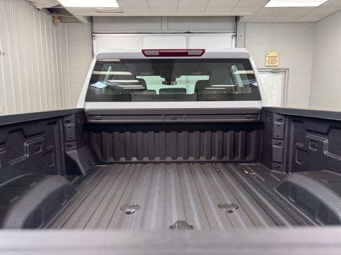 New 2026 GMC Sierra 2500 Pro AWD/4WD image 24
