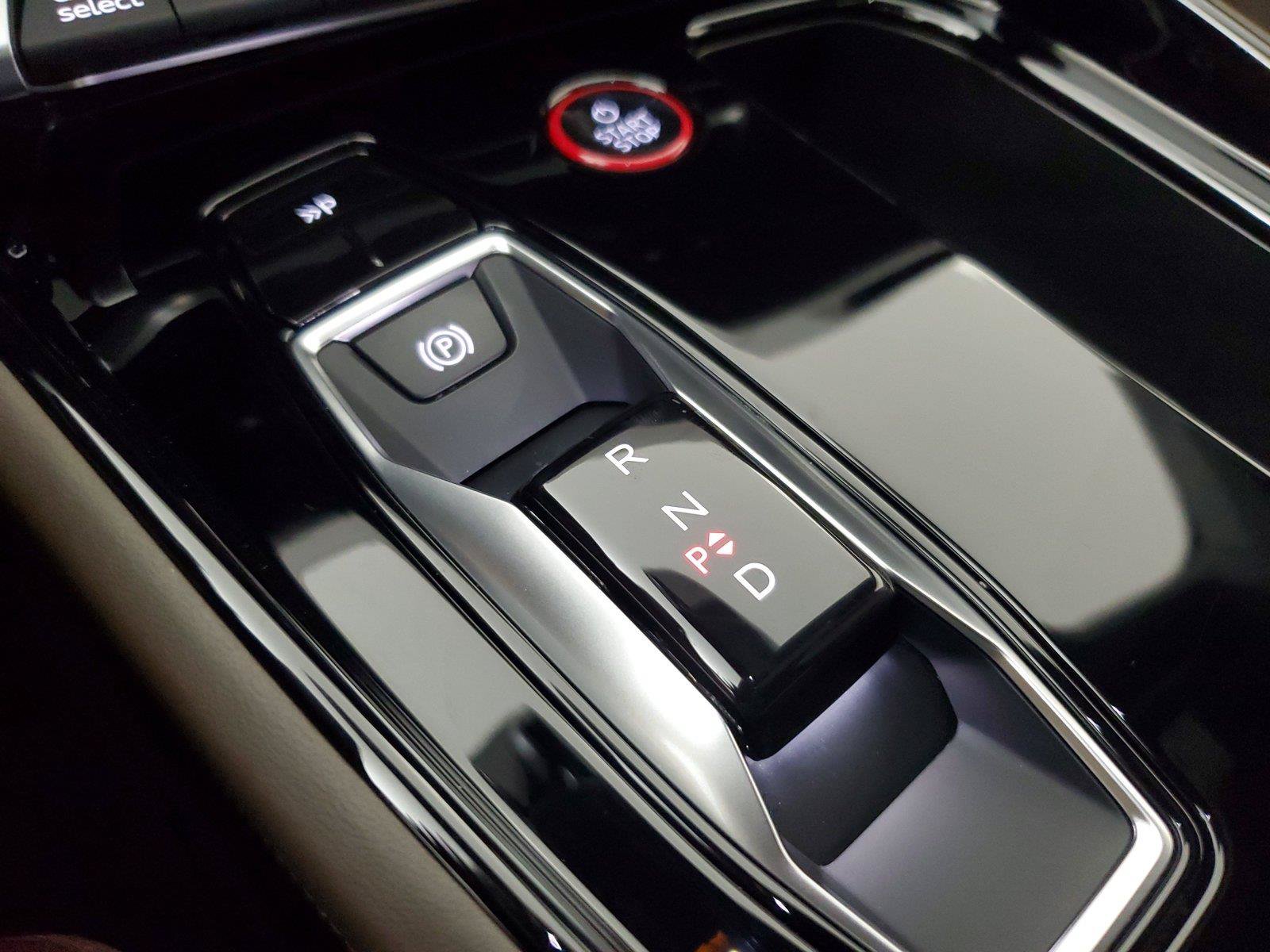 Used 2023 Audi RS e-tron GT AWD/4WD image 32