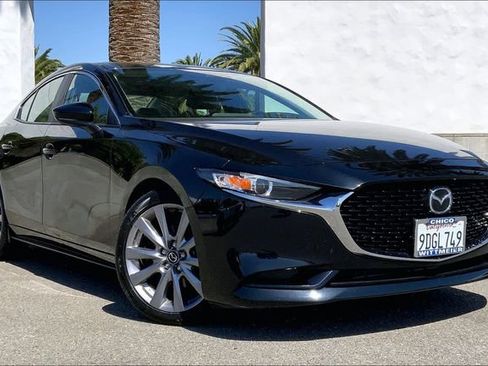 Used 2022 MAZDA MAZDA3 s AWD/4WD image 2