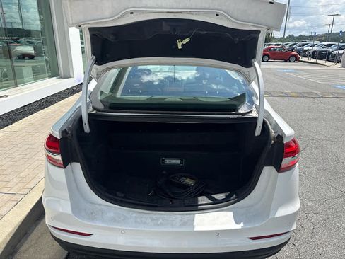 Used 2019 Ford Fusion Energi Titanium FWD image 22