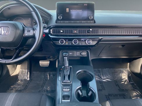 Used 2022 Honda Civic Sport image 11