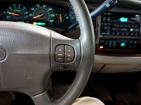 Used 2003 Buick Park Avenue Ultra FWD image 39